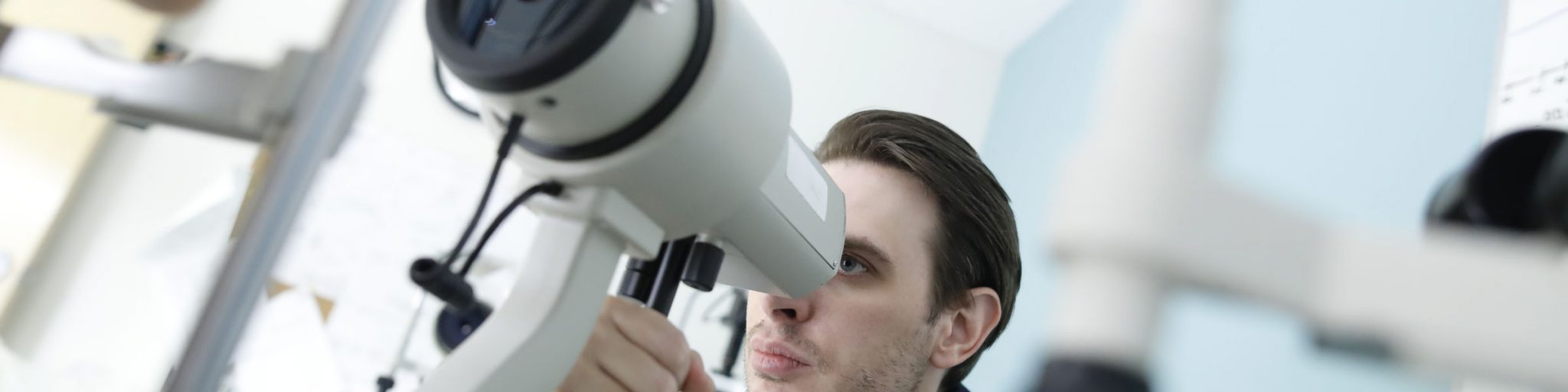 Top Optician Courses Ophthalmic Program Oulton College